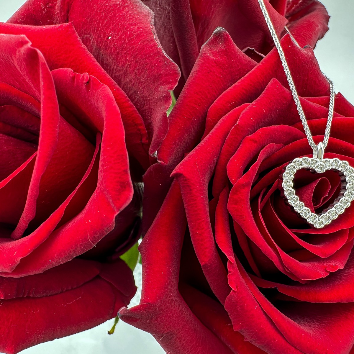  Zartes Herz an feiner Kette