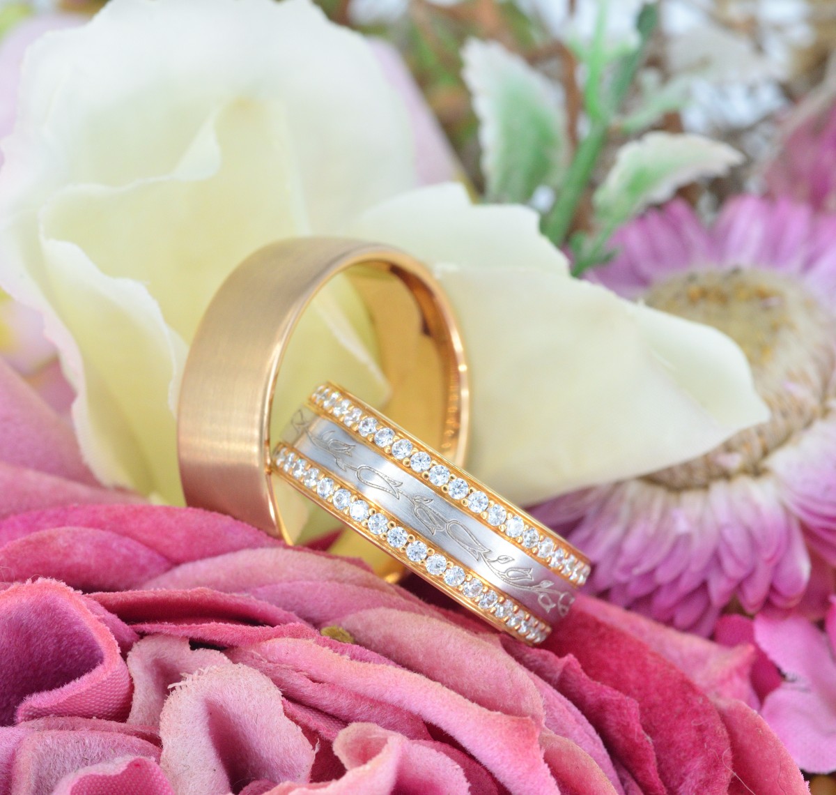 Eheringe in Gelbgold