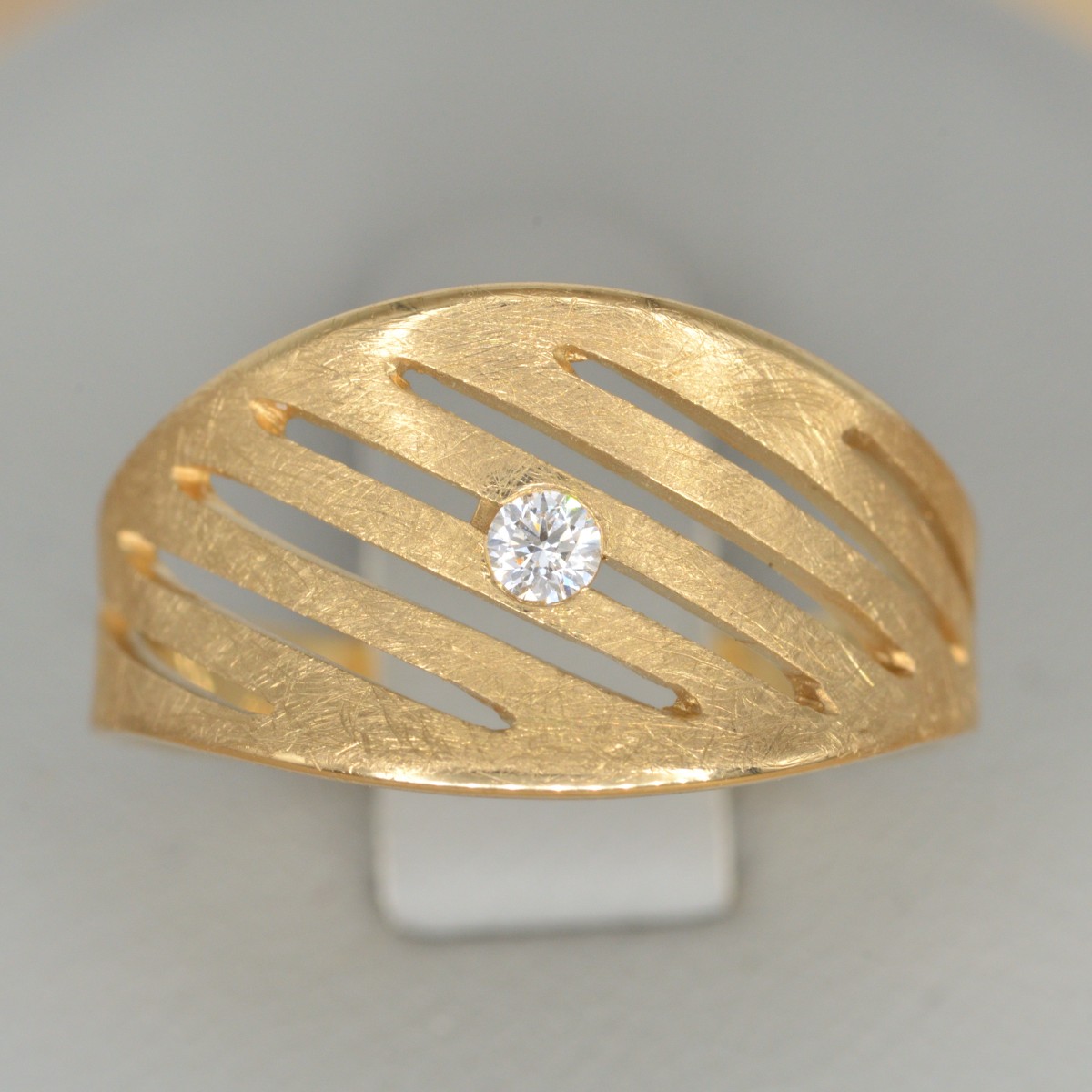  265230003 | Ring | 585 Gelbgold | Brillant | € 857,- | lagernd in Gänserndorf