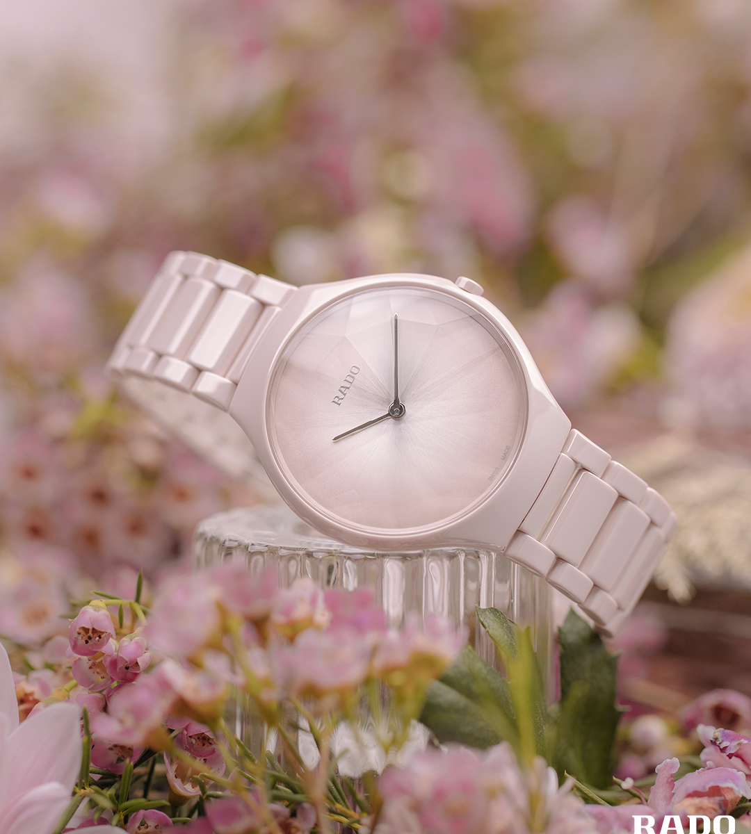  Rado Keramikuhr in zartem Rosé